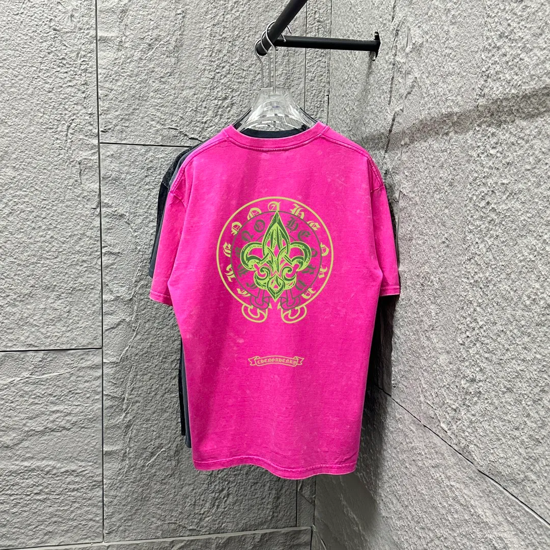 🅿️180 CH* Crow Heart* 2025 spring and summer new style Snowflake distressed washed retro round neck short sleeves Chest and front logo Horseshoe print on front and back Customized fabric Short-sleeved T-shirt Unisex Size: S M L XL XXL Color: Snowflake Black Snowflake Gray Snowflake Pink Snowflake Blue